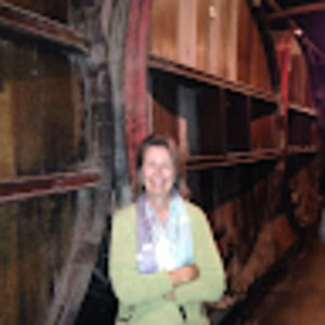 Meet your Posher, Lois